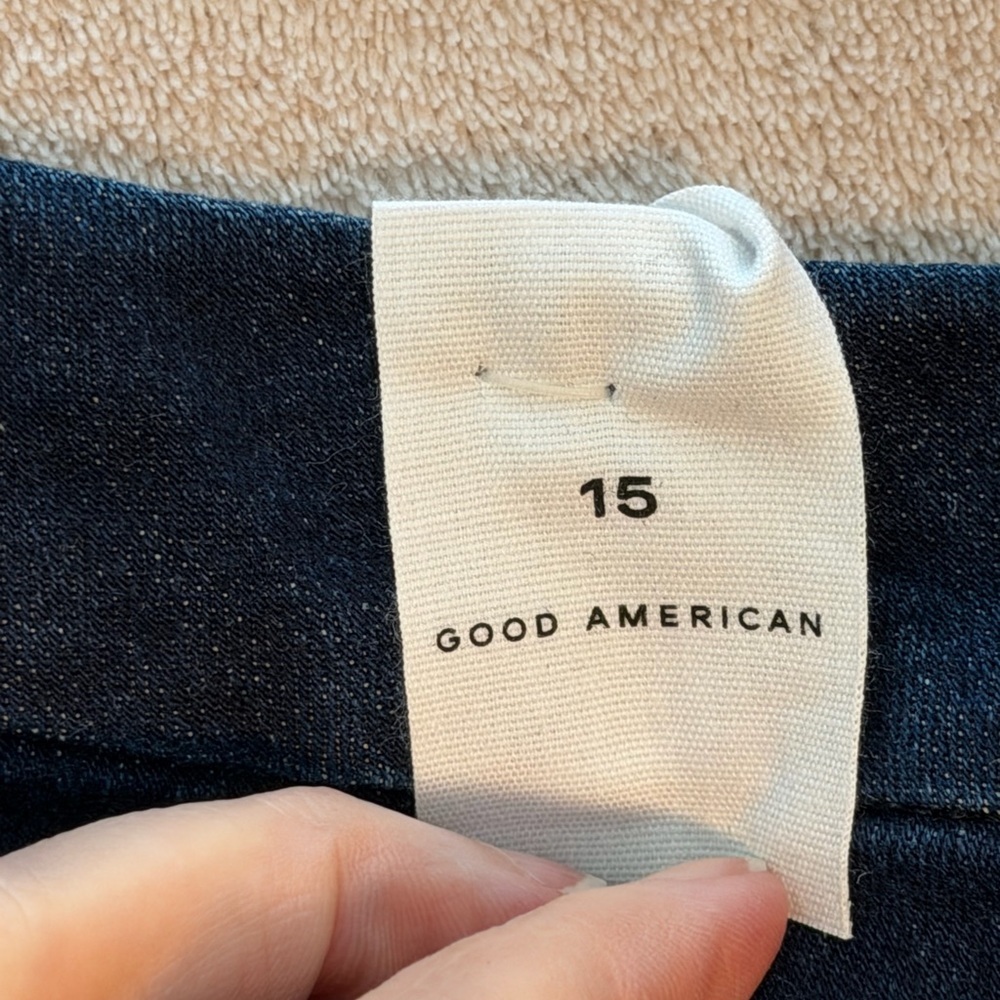 Good American Women’s Size 15 Sculpting Dark Denim Jeans - Picture 7 of 11
